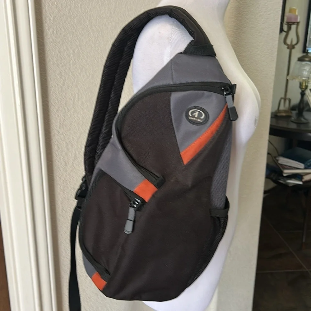 Tarmac Camera Shoulder Sling Bag Pockets Adjust Black Orange Grey 4276 Jazz 76